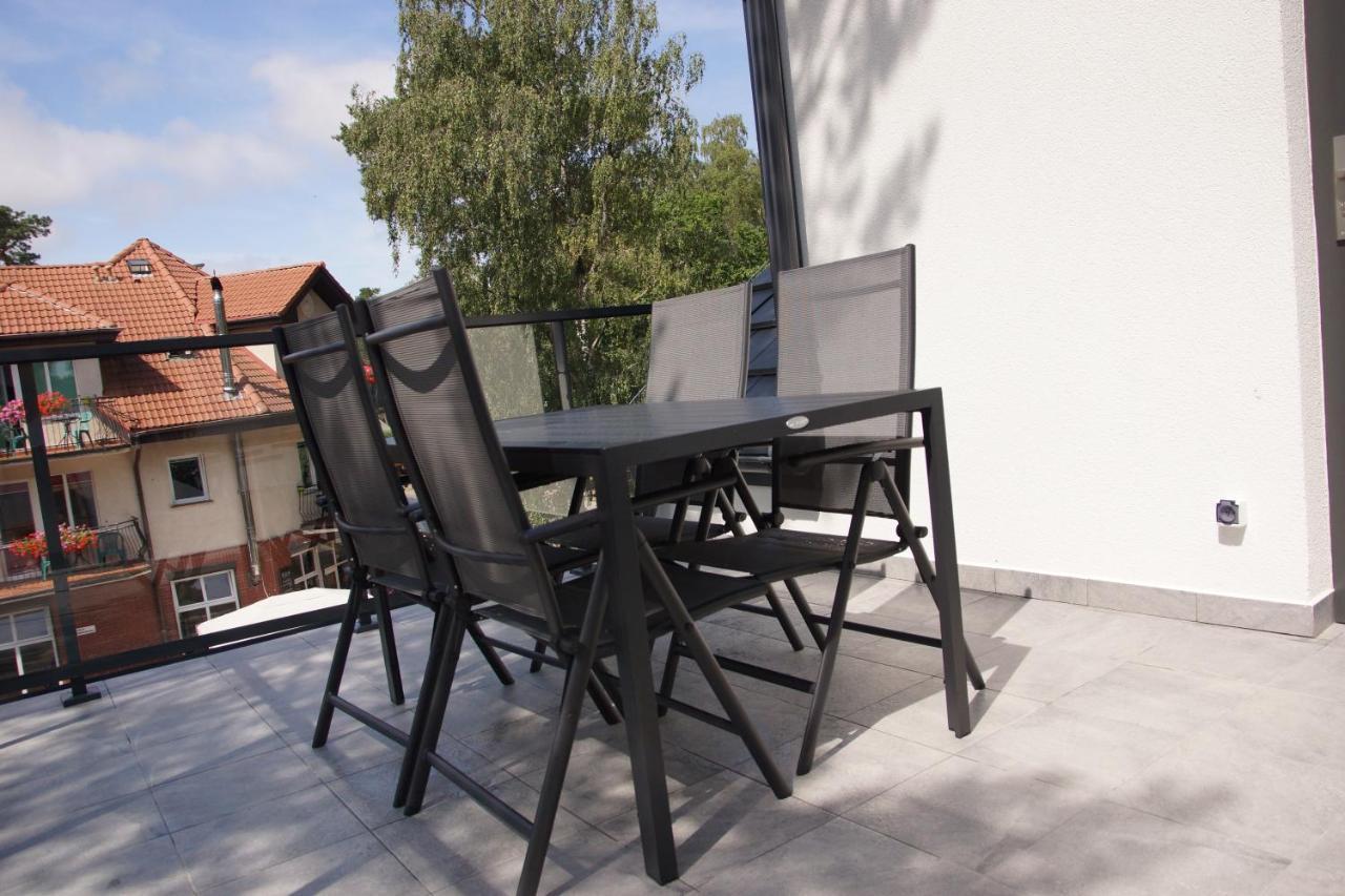 Apartament Grunwaldzka 105 Z Tarasem 5O M Do Plazy Pobierowo Luaran gambar