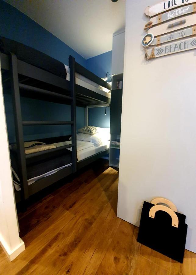 Apartament Grunwaldzka 105 Z Tarasem 5O M Do Plazy Pobierowo Luaran gambar