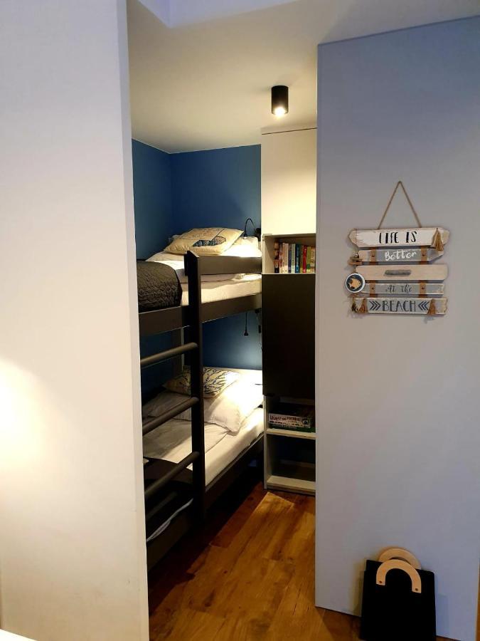 Apartament Grunwaldzka 105 Z Tarasem 5O M Do Plazy Pobierowo Luaran gambar